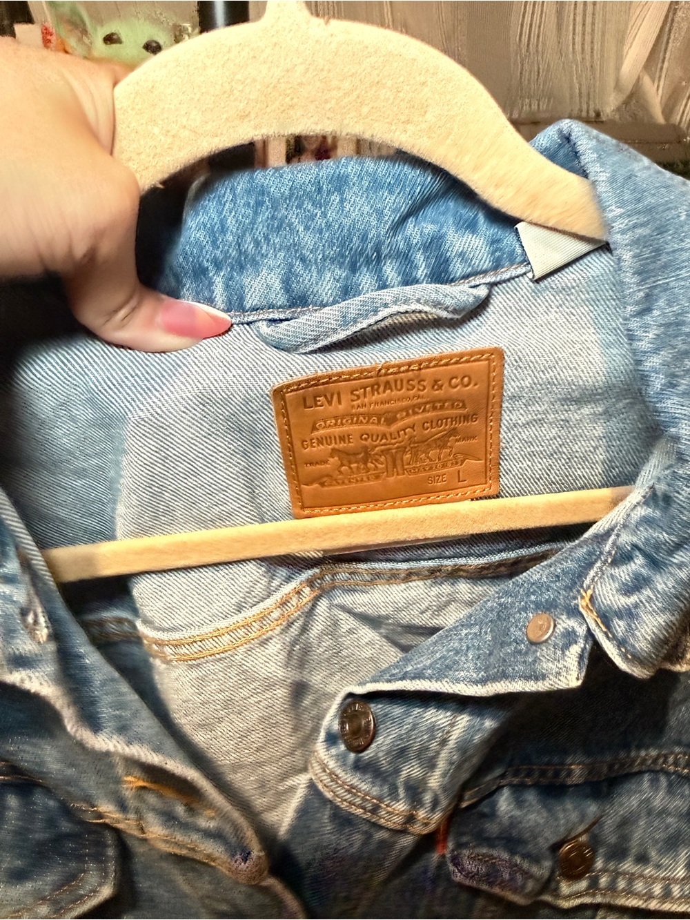 Levi’s Longline Denim Trucker Jacket L Raw Frayed Hem Oversized Jean Coat